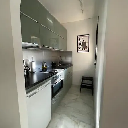 En Nueva Andalucia Apartment *
